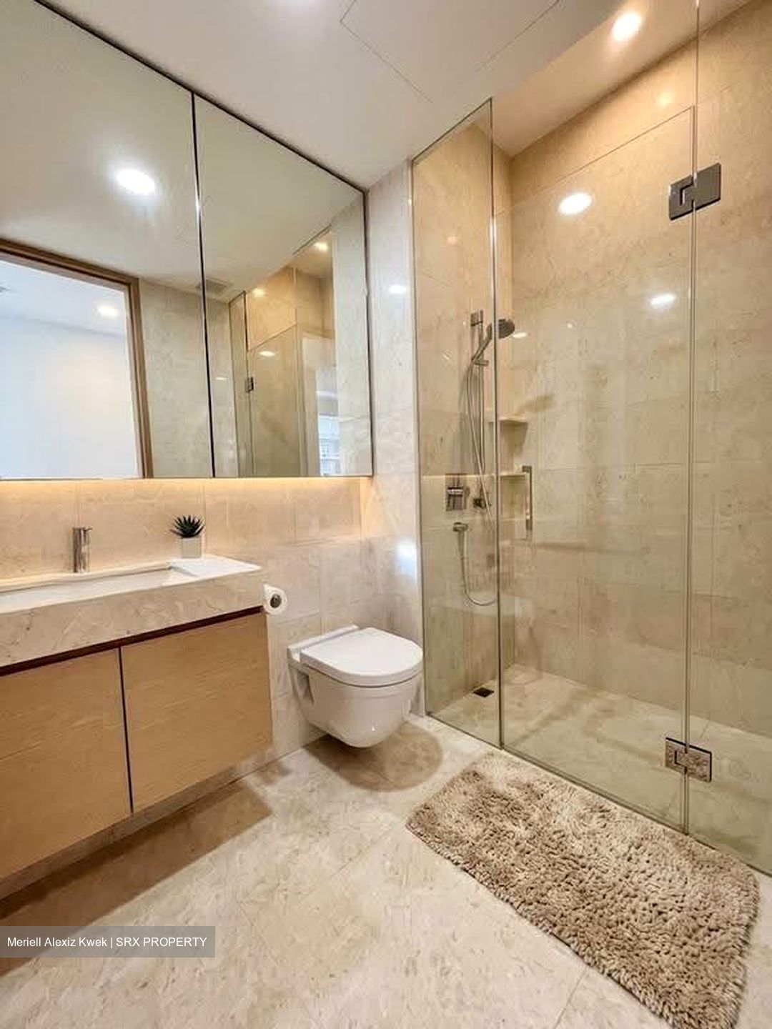 Urban Suites (D9), Condominium #611444301